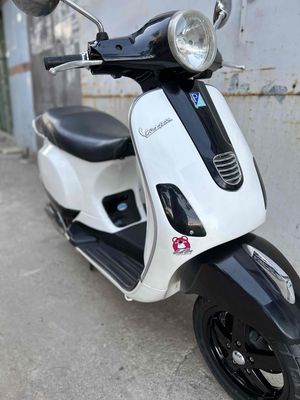 vespa lx 3vie /đời đề êm lợi xăng