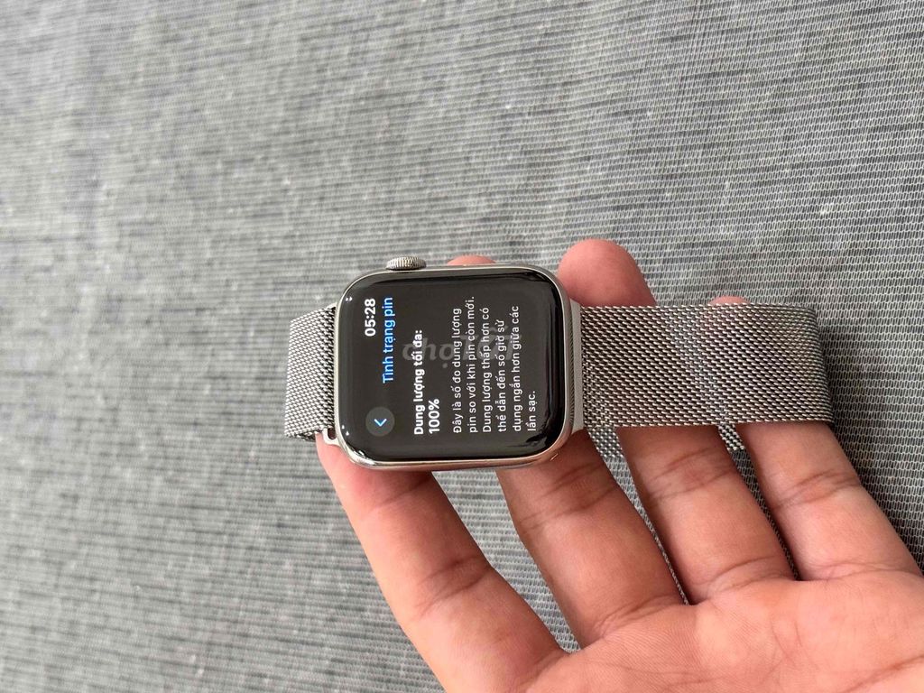 Apple Watch Series 4/44MM Thép Trắng LTE Mã LL/A. Mua bán Thiết bị đeo thông minh tại Quận Bình Thạnh Tp Hồ Chí Minh được đăng bởi Đức Phong hình 2
