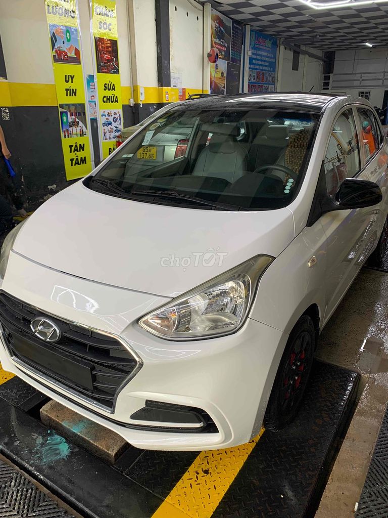 Hyundai Grand i10 2018 - 230000 km. Mua bán Ô tô tại Quận 12 Tp Hồ Chí Minh được đăng bởi Việt Hưng hình 2