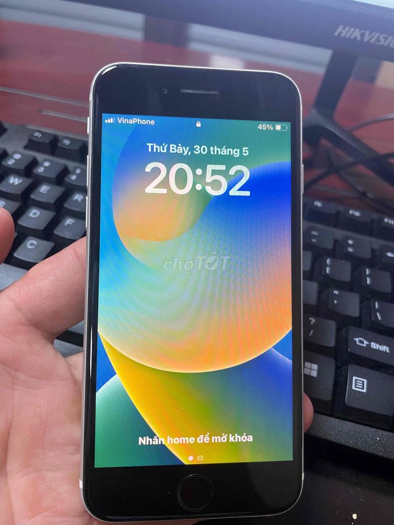 iPhone SE 64GB Trắng. Mua bán Điện thoại tại Quận Nam Từ Liêm Hà Nội được đăng bởi  tam hình 1