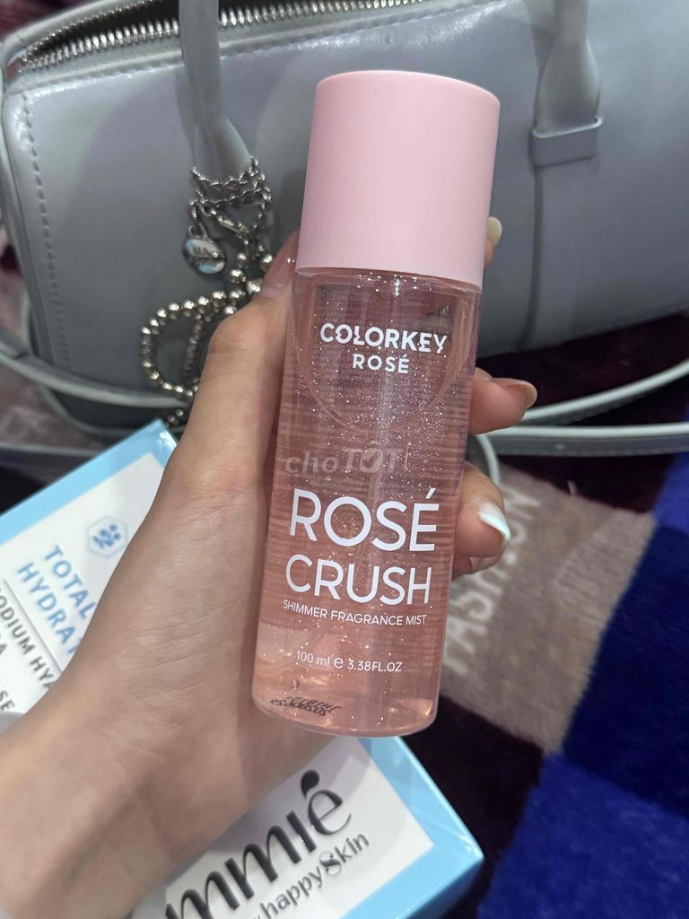 Xịt thơm toàn thân Colorkey Rosé Crush Nữ Hồng. Mua bán Nước hoa tại Quận 10 Tp Hồ Chí Minh được đăng bởi Thanh Ngân hình 1