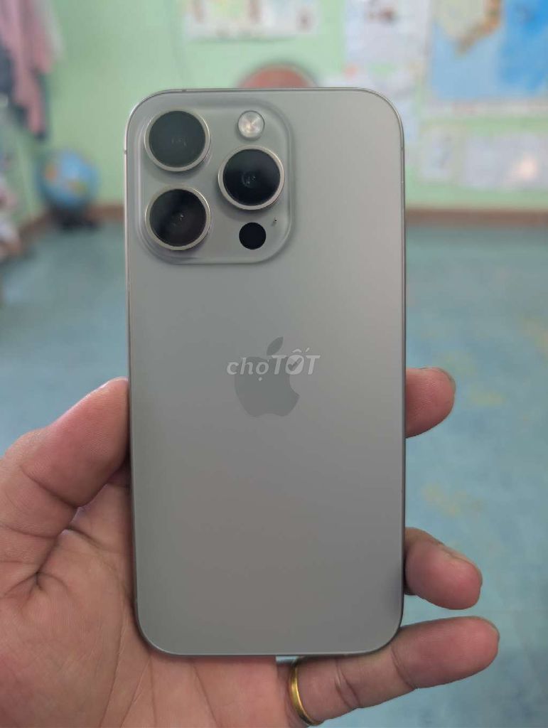 Apple iPhone 15 Pro 128GB Xám. Mua bán Điện thoại tại Huyện Hòa Vang Đà Nẵng được đăng bởi hiếu nguyễn hình 1