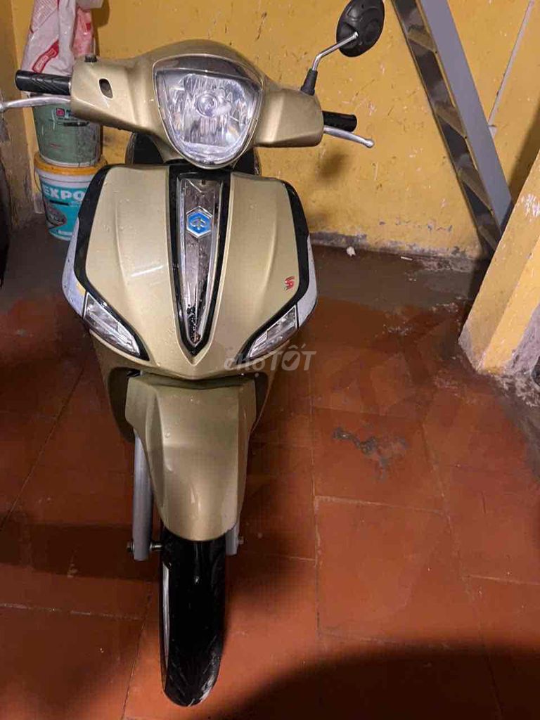 Piaggio Liberty 150cc Vàng đồng. Mua bán Xe máy tại Quận Bình Thạnh Tp Hồ Chí Minh được đăng bởi Vũ Bá Anh hình 1