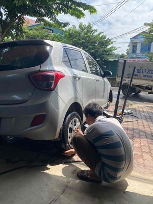 Hyundai Grand i10 2014 - 18000 km. Mua bán Ô tô tại Huyện Thạch Thất Hà Nội được đăng bởi Vinh