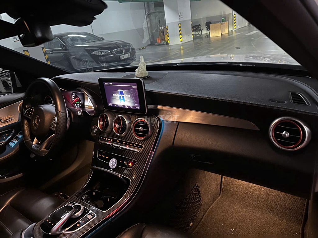 Mercedes Benz C Class 2017 C300 AMG - 140000 km. Mua bán Ô tô tại Thành phố Thủ Đức Tp Hồ Chí Minh được đăng bởi Nguyễn Anh Tuấn hình 11