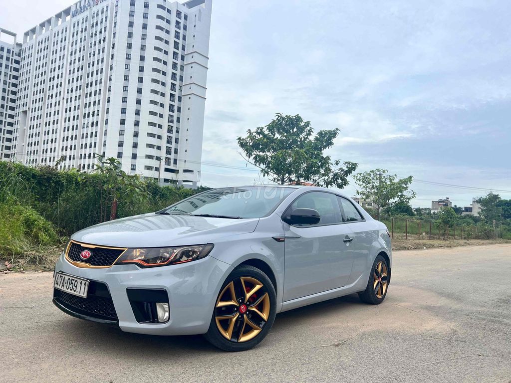 Kia Cerato Koup 2.0 AT 6 Cấp 2 cửa 5 Chỗ Rất Đẹp. Mua bán Ô tô tại Thành phố Dĩ An Bình Dương được đăng bởi Hiếu Auto Nghĩa Phát hình 1