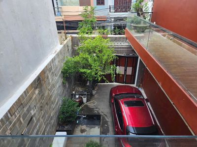 Cho thuê nhà 3 tầng FUll nội thất kiệt nhựa ô tô 5,5m Núi Thành