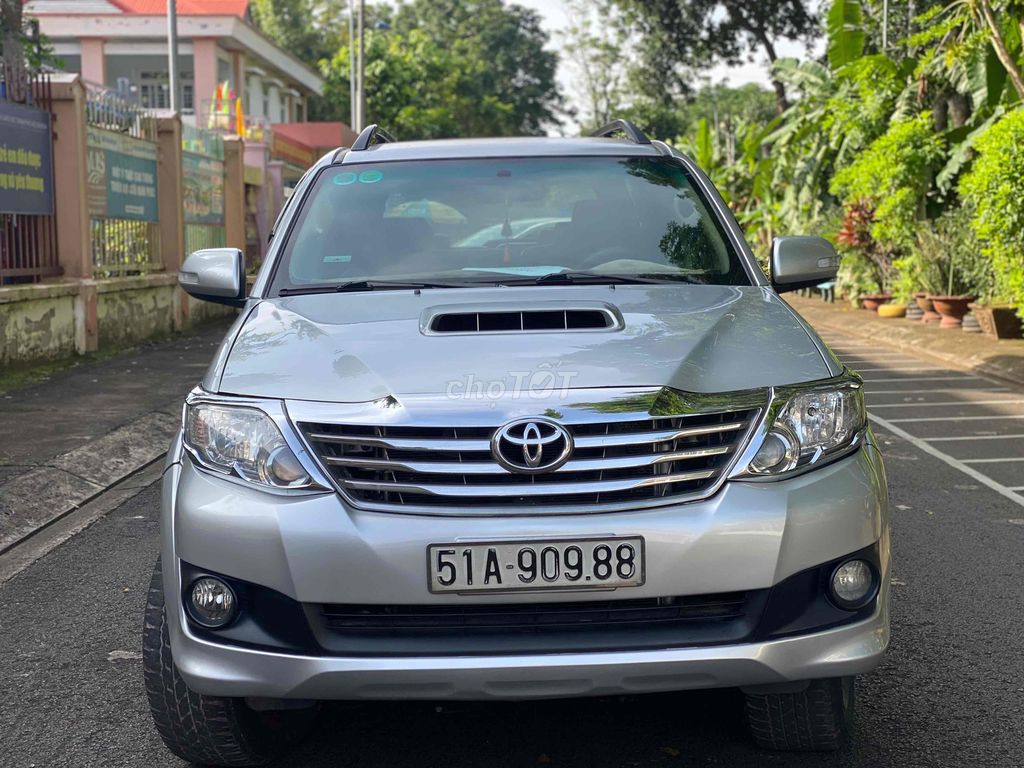 Toyota Fortuner 2014 2.5G 4x2 - 130000 km. Mua bán Ô tô tại Thành phố Long Khánh Đồng Nai được đăng bởi Mr hiếu hình 2