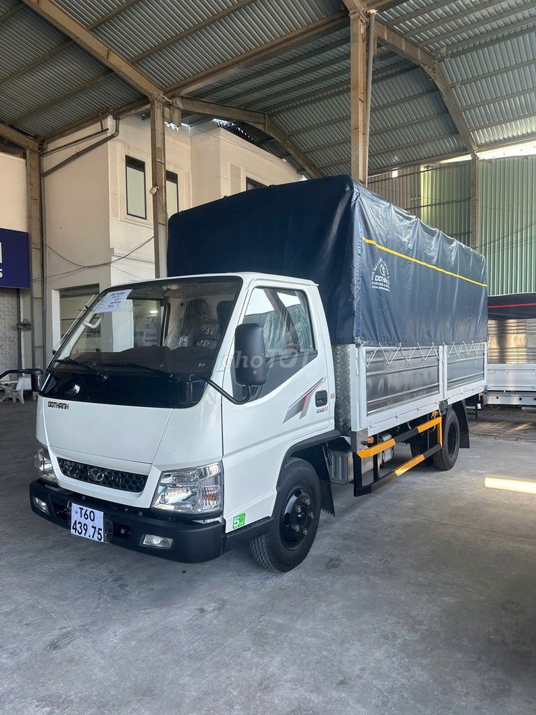 DOTHANH IZ62M 3.49 Tấn - Thùng 4m4 - Có hỗ trợ vay. Mua bán Xe tải, xe ben tại Quận Bình Thuỷ Cần Thơ được đăng bởi Hoà Ô Tô Trường Vũ hình 2
