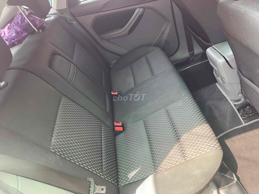 Ford Focus 2011 1.8 AT - 34000km Xe Chất Chuẩn Km. Mua bán Ô tô tại Quận 8 Tp Hồ Chí Minh được đăng bởi Thành Danh hình 10