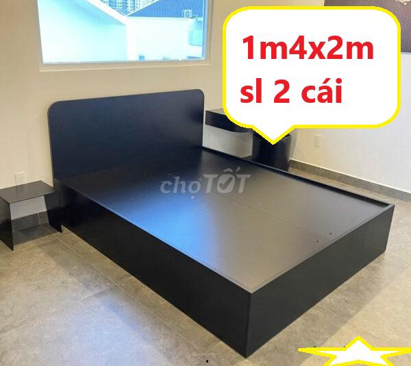 Bán rẻ Giường gỗ MDF lõi xanh 1m4x2m như mới 95%