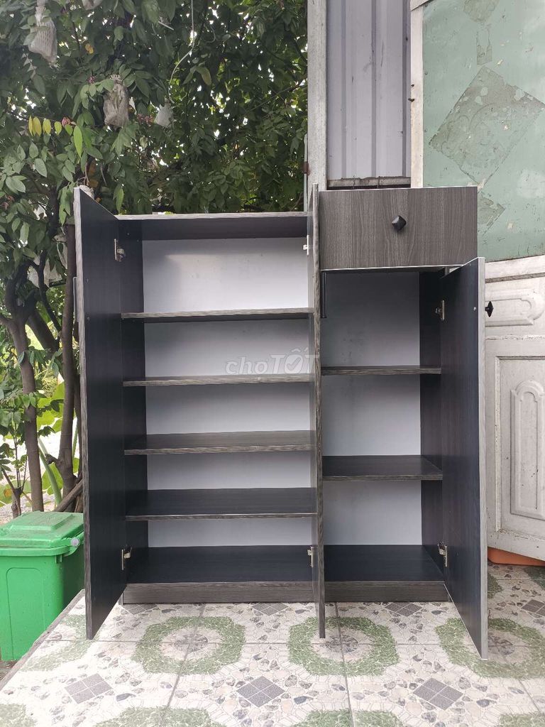 Tủ Giày Dép Nhựa Đài Loan Xám. Mua bán Tủ, kệ gia đình tại Quận Gò Vấp Tp Hồ Chí Minh được đăng bởi Tường Vy  hình 1