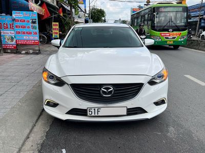 Mazda 6 2016 số tự động màu trắng