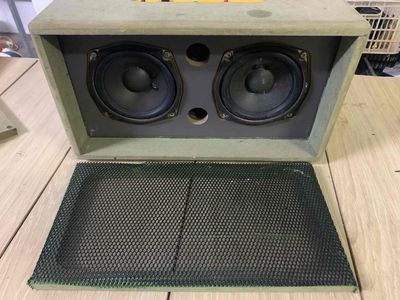 Cặp loa tặng box. Mua bán Tivi, Âm thanh tại Thành phố Bà Rịa Bà Rịa - Vũng Tàu được đăng bởi Vĩnh Tâm