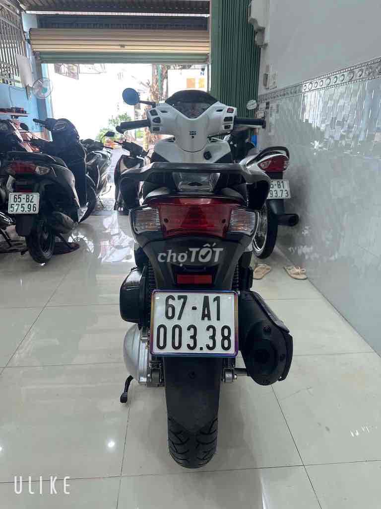 SH300i ABS 🇮🇹 Xe Nhập Sản xuất 2015 - Đăng ký 2016. Mua bán Xe máy tại Quận Ninh Kiều Cần Thơ được đăng bởi CH XE MÁY 7 THÀNH hình 6