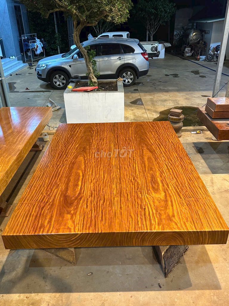 Bàn gỗ Cẩm hồng 2m05x2m81. Mua bán Bàn ghế tại Huyện Đăk Đoa Gia Lai được đăng bởi Ngô Thanh Chương hình 1