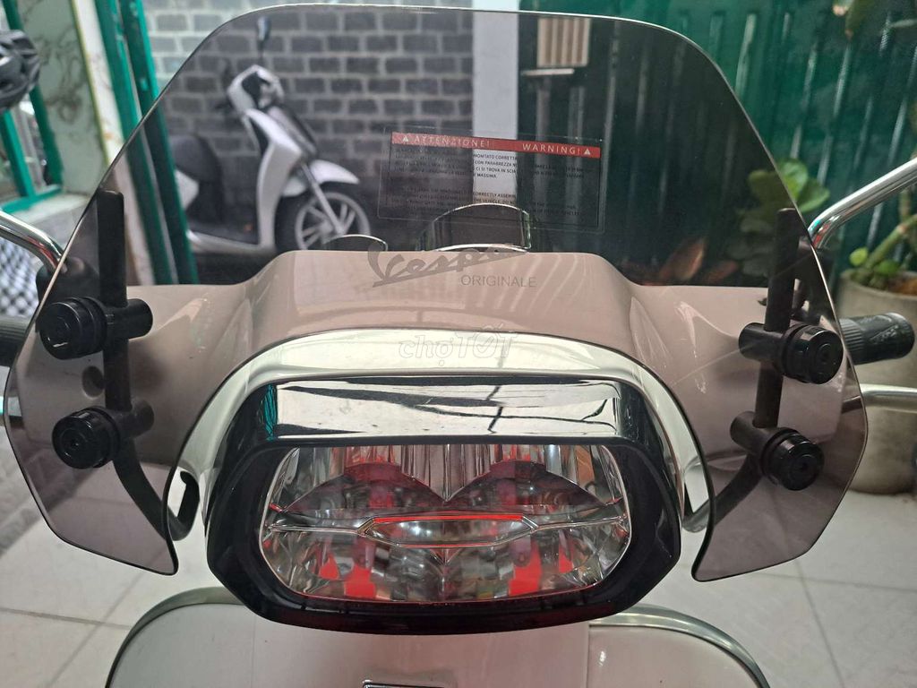 Piaggio Vespa S 2014, красивый тюнинг, документы на владельца