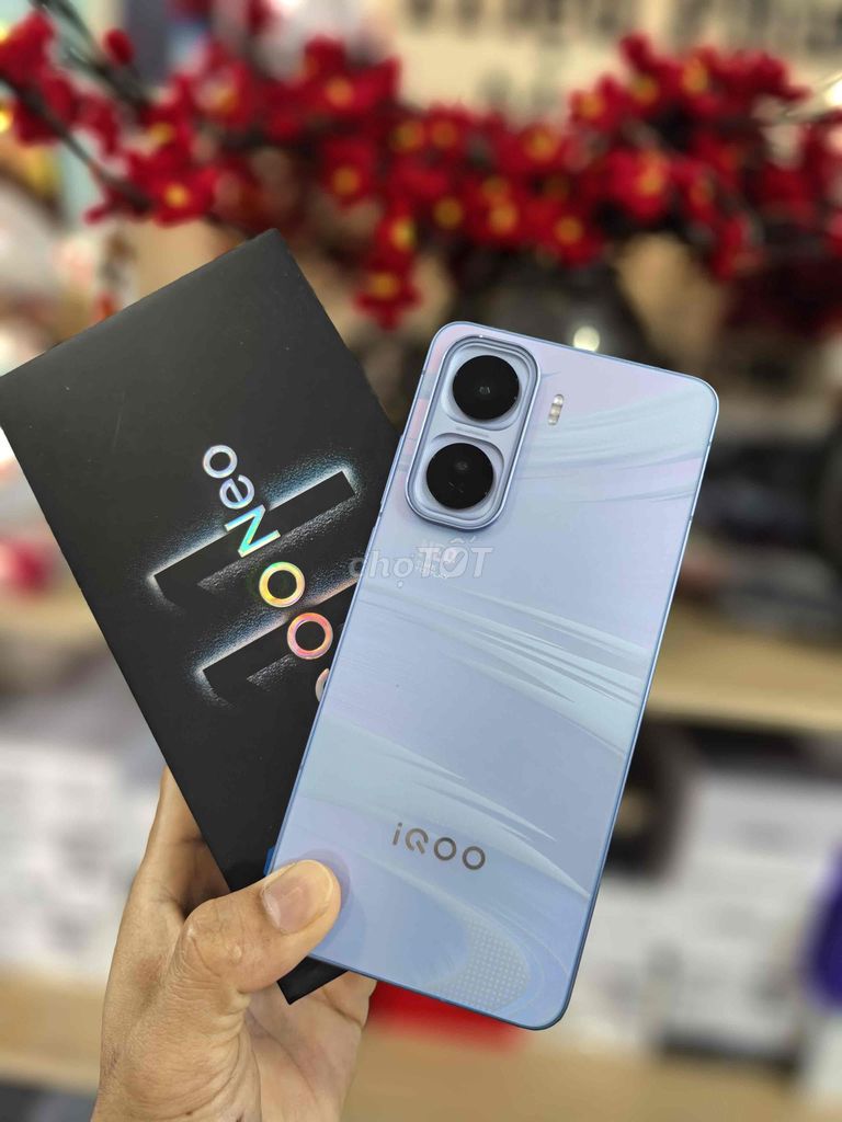 IQOO Neo 11 5G fb 12/256GB pin7500 khoẻ mượt êm. Mua bán Điện thoại tại Quận Bình Tân Tp Hồ Chí Minh được đăng bởi Triệu Phúc hình 1
