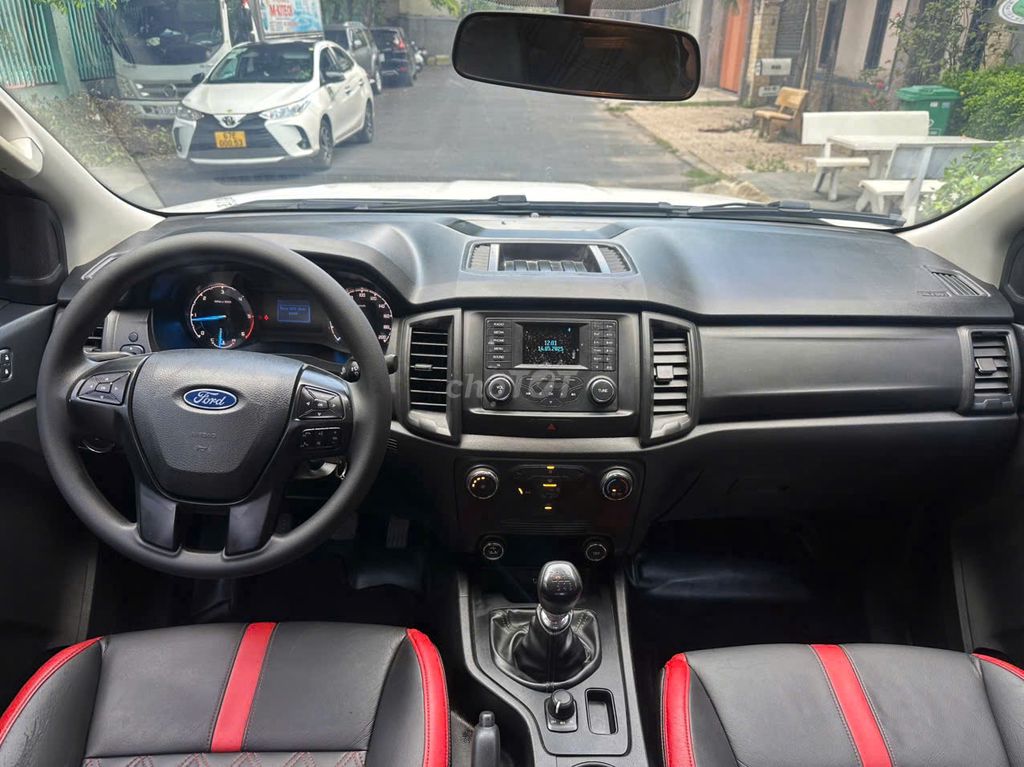Ford Ranger 2021 XL 4x4 Số Sàn 2 Cầu - Xe Đẹp. Mua bán Ô tô tại Quận Tân Phú Tp Hồ Chí Minh được đăng bởi Phạm Văn Thông hình 11