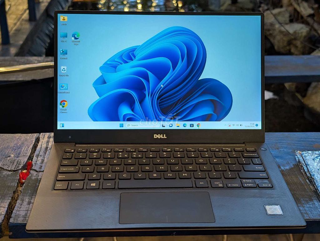 Dell XPS 13 9350 Core i7, Màn hình trần viền sexy. Mua bán Laptop tại Quận Ngũ Hành Sơn Đà Nẵng được đăng bởi Heo Way hình 1
