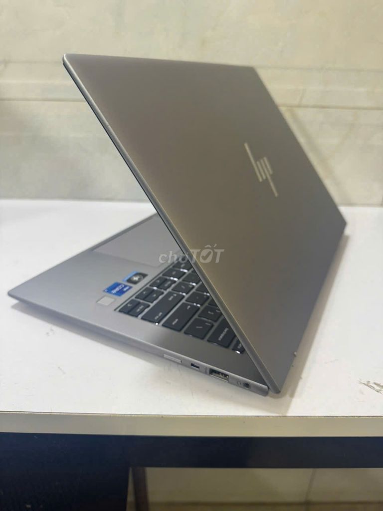 hp zbook firefly g10 i7 1360p 16g 512g vỏ nhôm đẹp