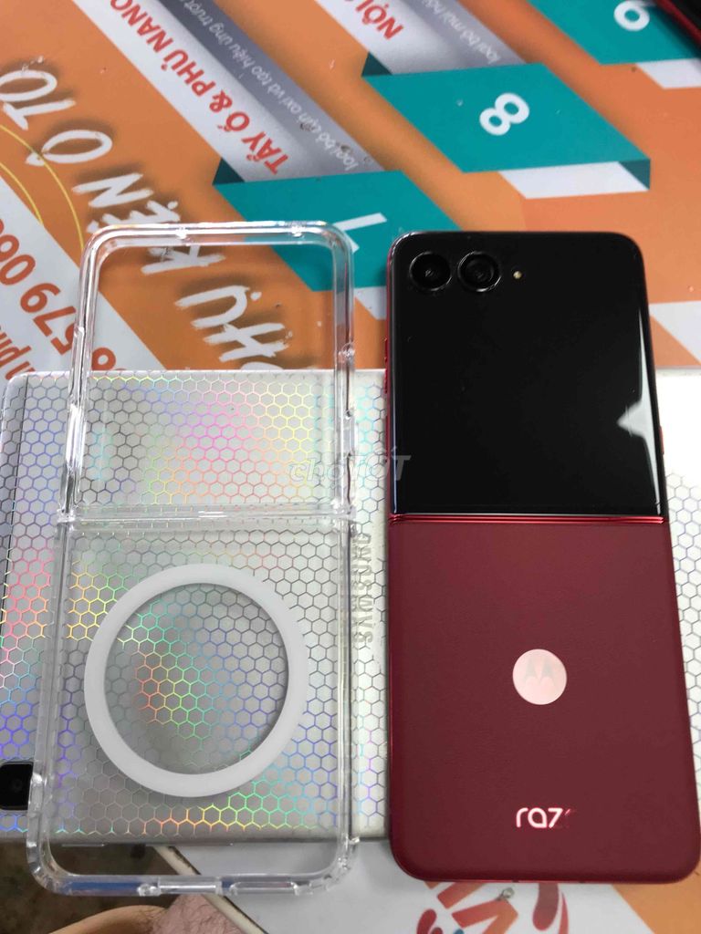 Motorola Razr 50 Ultra 16GB/512GB Đỏ. Mua bán Điện thoại tại Thành phố Thủ Đức Tp Hồ Chí Minh được đăng bởi Anh Tuan Tran hình 1