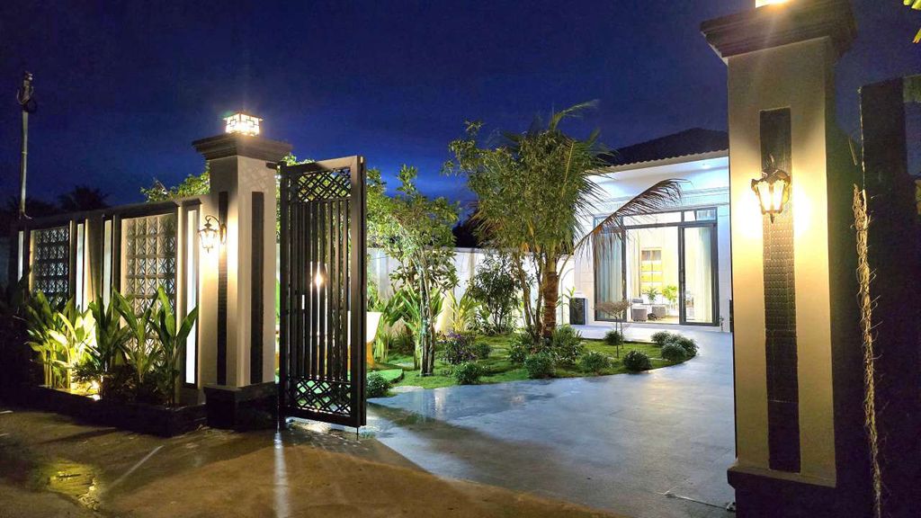 NHÀ VƯỜN KIÊN CỐ TẠI TRUNG TÂM TPBTRE OTO 7C VIVU