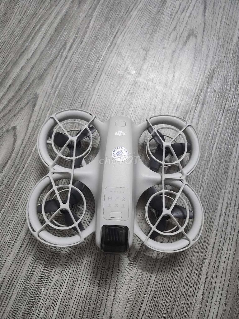 Đồ chơi 4 cánh quạt Neo