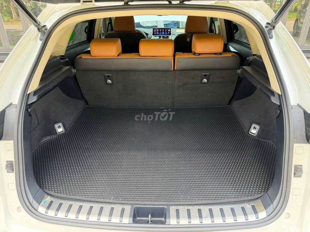 LEXUS NX300 - 60000 km. Mua bán Ô tô tại Thành phố Thủ Đức Tp Hồ Chí Minh được đăng bởi Ms Hiệp  hình 9