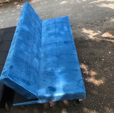 Sofa bed, sofa giường bọc vải nhung màu xanh tồn. Mua bán Bàn ghế tại Quận 11 Tp Hồ Chí Minh được đăng bởi Nội Thất Giá Sĩ Phú Nhàn
