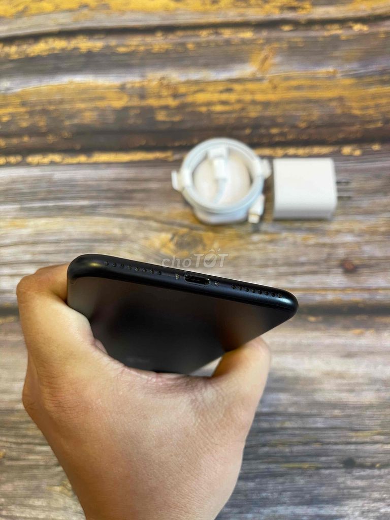 7 Plus 128 QTế Màn Zin Main Zin Vỏ Zin Pin Mới 94%. Mua bán Điện thoại tại Quận 1 Tp Hồ Chí Minh được đăng bởi Hủ Vàng Tài Lộc hình 6