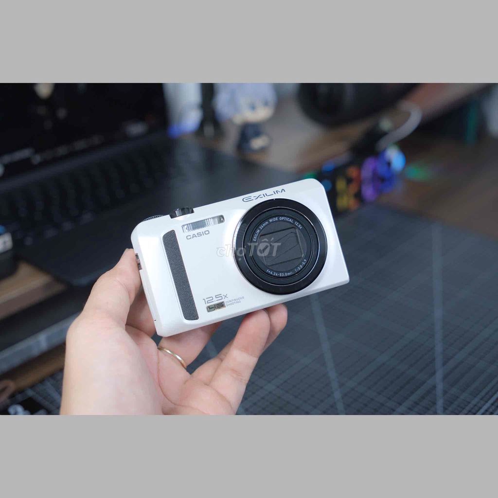 Máy ảnh Casio Exilim ZR100 Trắng. Mua bán Máy ảnh, Máy quay tại Huyện Thống Nhất Đồng Nai được đăng bởi Babybun hình 1