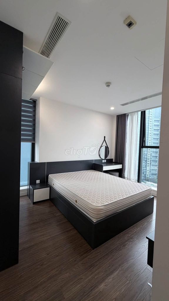 Угловая квартира в Sunshine City, 3 спальни, с мебелью, 99.5 кв.м