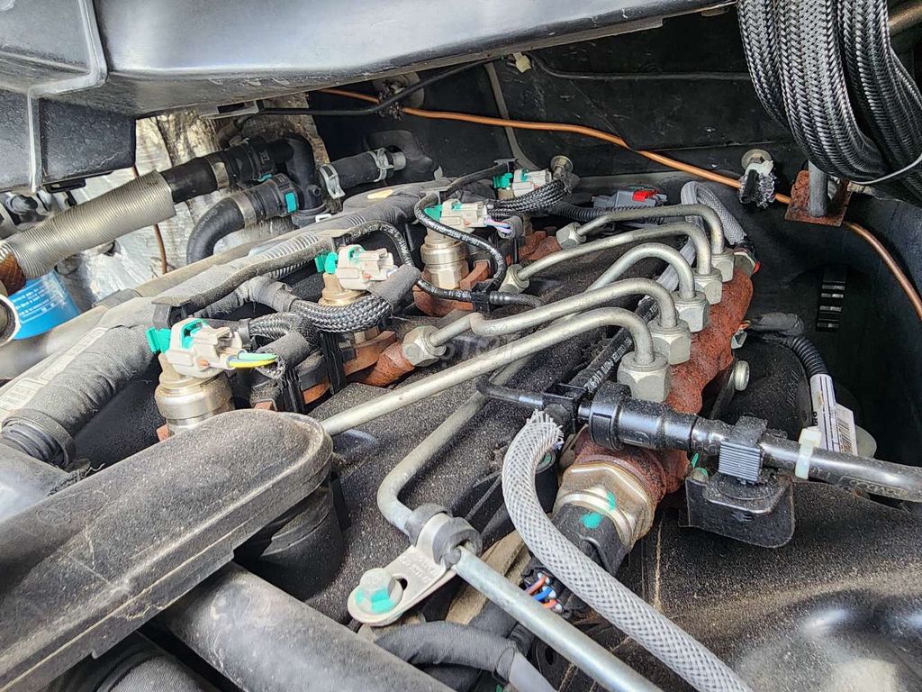 Ford transit màu bạc 2019 Standard MID - 140000 km. Mua bán Ô tô tại Thành phố Cao Lãnh Đồng Tháp được đăng bởi Thái nam Đồng hình 11