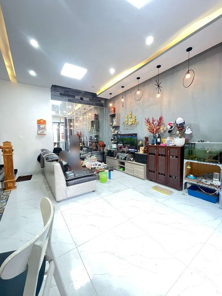 Bán Gấp Nhà Phan Thanh nội thất luxury 3t890