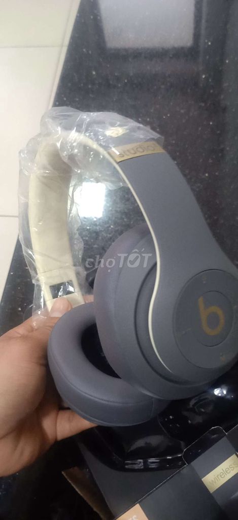 Tai nghe Bluetooth beat studio 3 chụp tai. Mua bán Thiết bị đeo thông minh tại Quận Tân Bình Tp Hồ Chí Minh được đăng bởi a vuong  hình 1