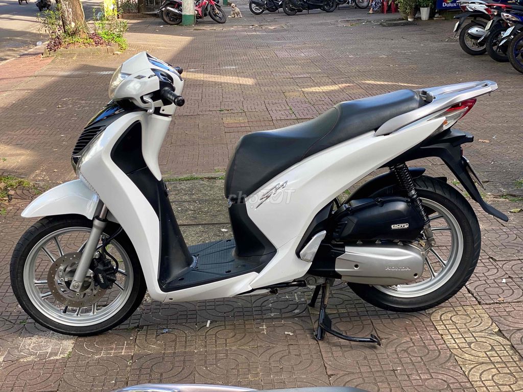 Sh 150i 2015. Mua bán Xe máy tại Thành phố Pleiku Gia Lai được đăng bởi Xe Máy Nguyễn Vũ Gialai hình 2