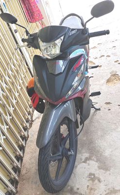 Xe wave rsx xe đi giữ kĩ còn rất tốt. Mua bán Xe máy tại Quận Ngũ Hành Sơn Đà Nẵng được đăng bởi HongHanh