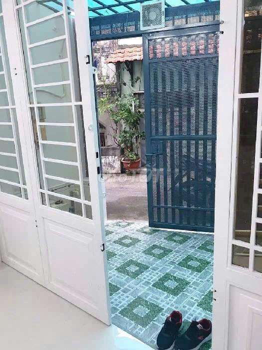 NHÀ 30 M2, 3,6 x 8,2 , 3 TẦNG , P 10 QUANG TRUNG, G .V , CHỈ 3,3 tỷ