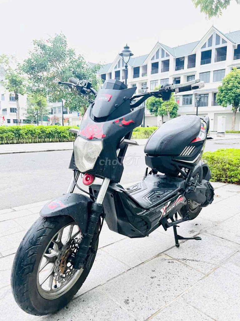 Xe máy điện Xmen siêu siêu lướt bình khoẻ đủ giấy. Mua bán Xe điện tại Quận Nam Từ Liêm Hà Nội được đăng bởi Bùi Anh Dũng hình 2