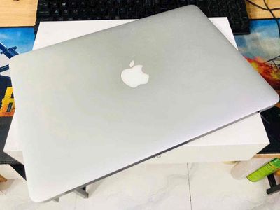 Apple MacBook Air 2015 i5 11 inch 4GB/128GB