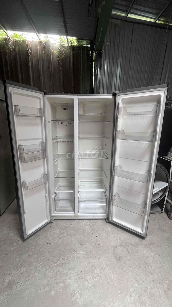 Tủ lạnh Hafele side by side Xám kim loại. Mua bán Tủ lạnh tại Quận 12 Tp Hồ Chí Minh được đăng bởi Cửa Hàng Thanh Lý Đồ Gia Dụng TPHCM hình 1