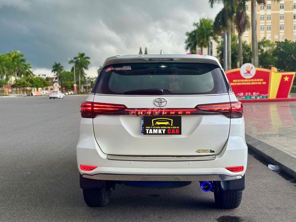 Toyota Fortuner 2019 2.4G 4x2 AT - 81234 km. Mua bán Ô tô tại Quận Hải Châu Đà Nẵng được đăng bởi Xuân Vũ TAMKYCAR hình 4