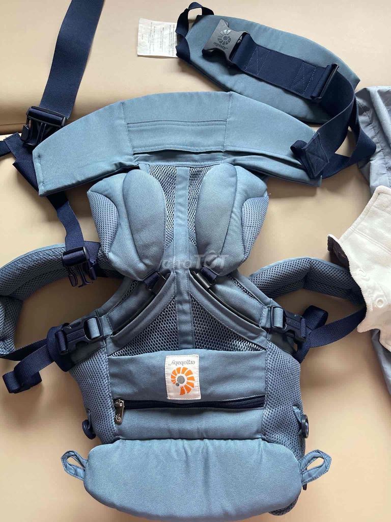 Địu em bé Ergobaby Vải Xanh. Mua bán Mẹ và bé tại Thành phố Vũng Tàu Bà Rịa - Vũng Tàu được đăng bởi Phuong Le hình 1