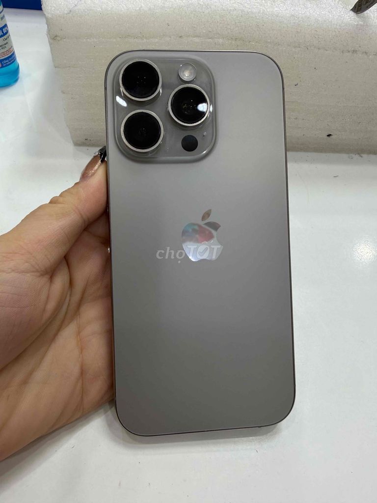 iPhone 16 Pro 256GB Xám quốc tế, màn lô. Mua bán Điện thoại tại Quận 8 Tp Hồ Chí Minh được đăng bởi Thanh Nhi hình 1