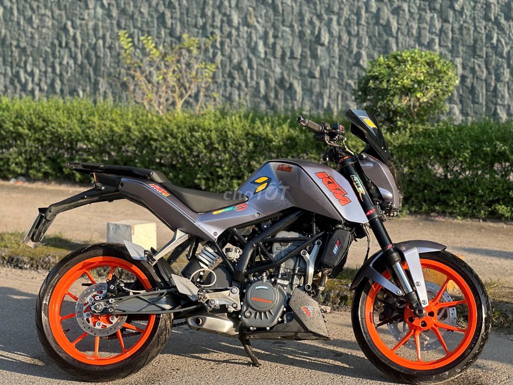KTM Duke 200 2022 có trả góp trao đổi ✅. Mua bán Xe máy tại Quận Hoàng Mai Hà Nội được đăng bởi Phú Lý hình 12