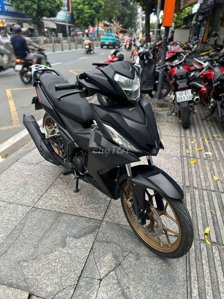 Honda winner 2018 mới 90% biển số thành phố. Mua bán Xe máy tại Quận Tân Phú Tp Hồ Chí Minh được đăng bởi Tuanduy hình 6