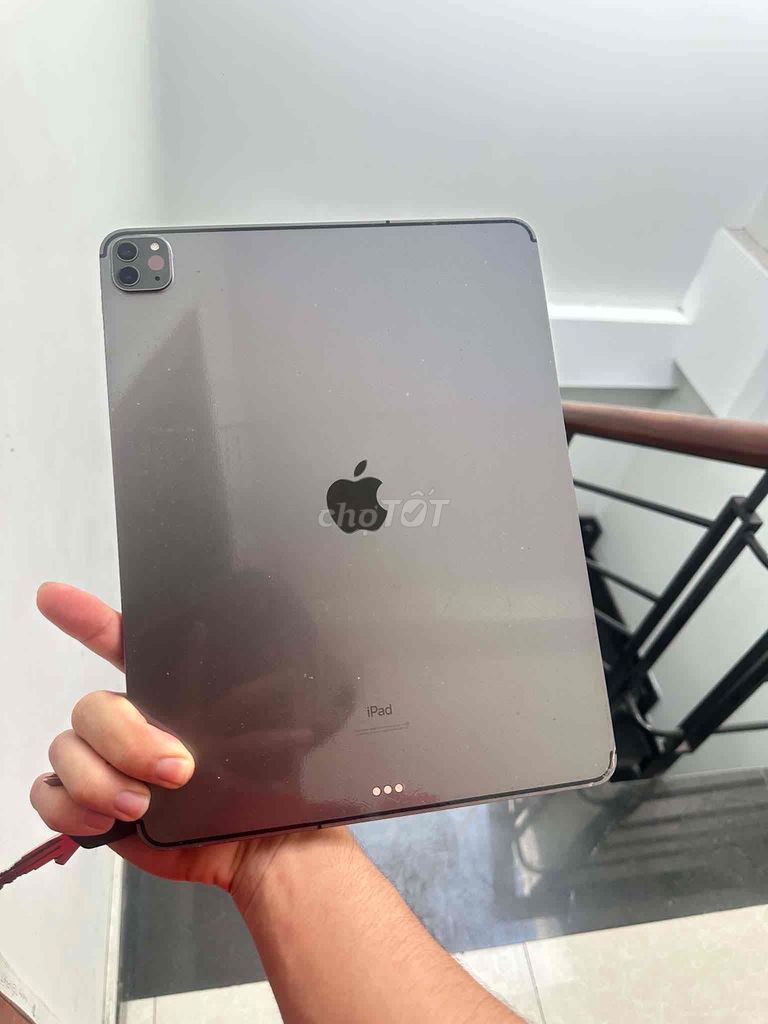 iPad Pro 12.9 inch Gen4 128GB Xám Đẹp Keng Zinall. Mua bán Máy tính bảng tại Quận 7 Tp Hồ Chí Minh được đăng bởi Phương Bùi hình 1