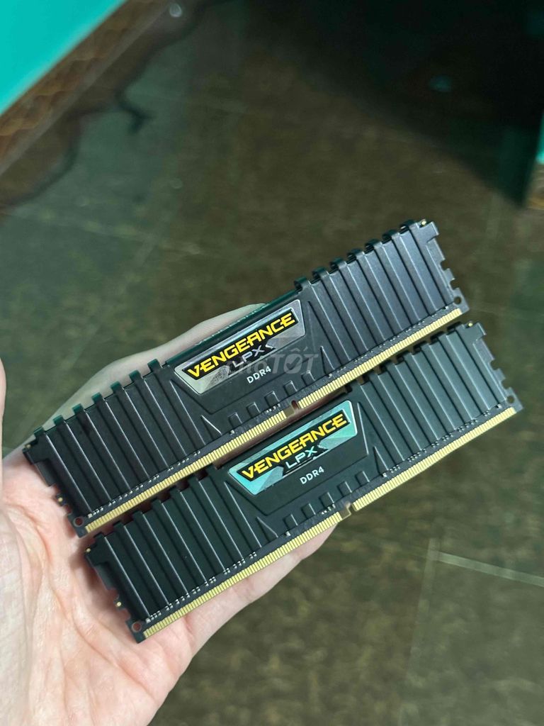 Ram Corsair Vengeance DDR4 16x2Gb