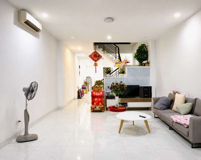CAM KẾT THẬT-RỘNG ĐẸP RẼ-NHÀ 5×15-2TẦNG HXH HUỲNH VĂN NGHỆ Q.TÂN BÌNH